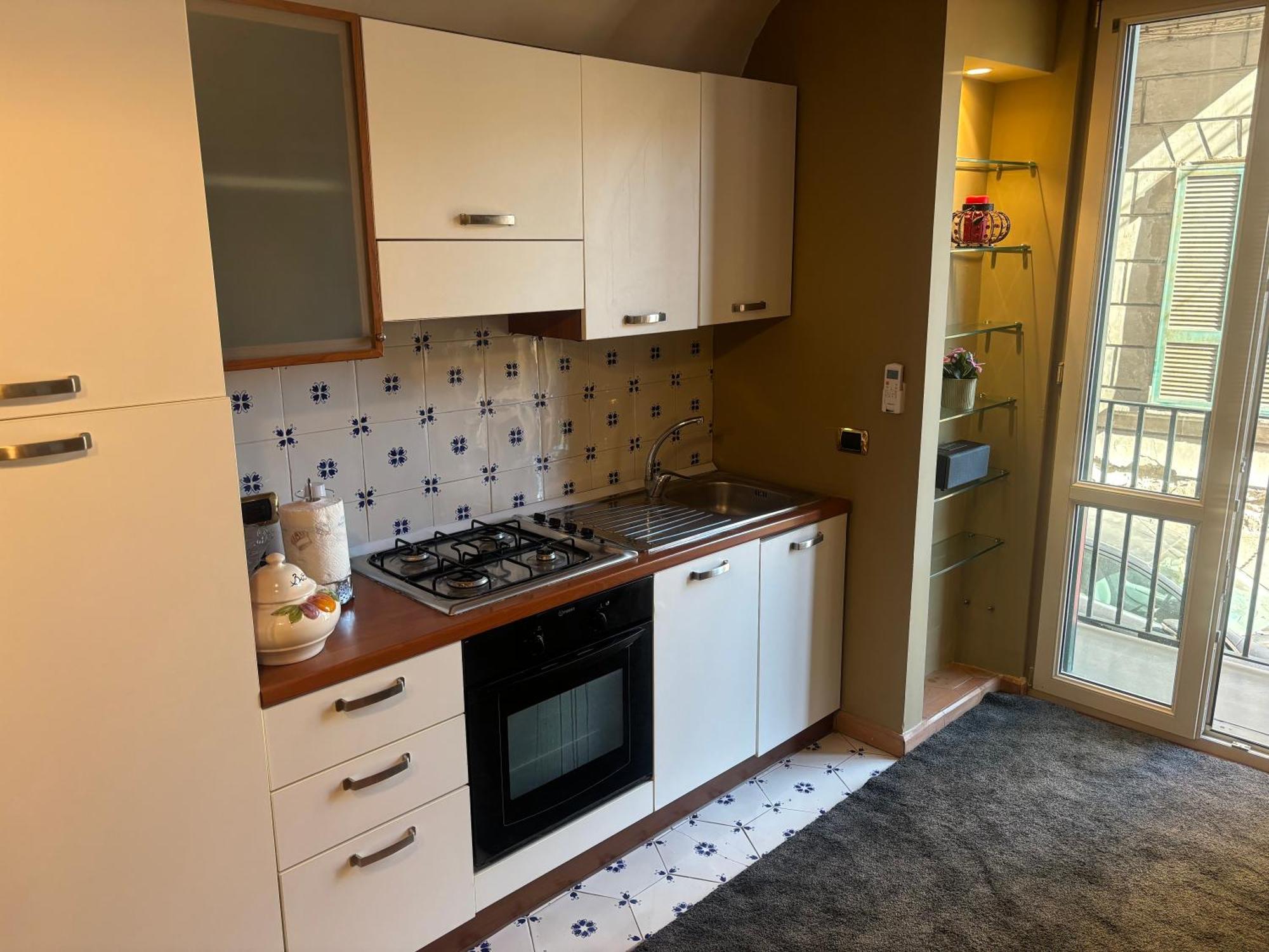 Holiday home Metro Montesanto - 2 Minuti Dalla Metropolitana E Dal Centro Di *